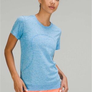 Lululemon Swiftly Tech Short Sleeve Shirt in Blue Size small (6)